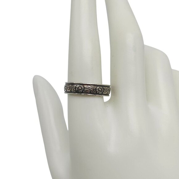 Vintage Sterling Silver Floral Band Ring Size 9.5 With Engraved Flower Design - Picture 1 of 7